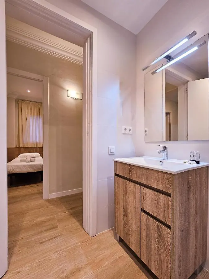 Classbedroom Park Gueell Apartment برشلونة