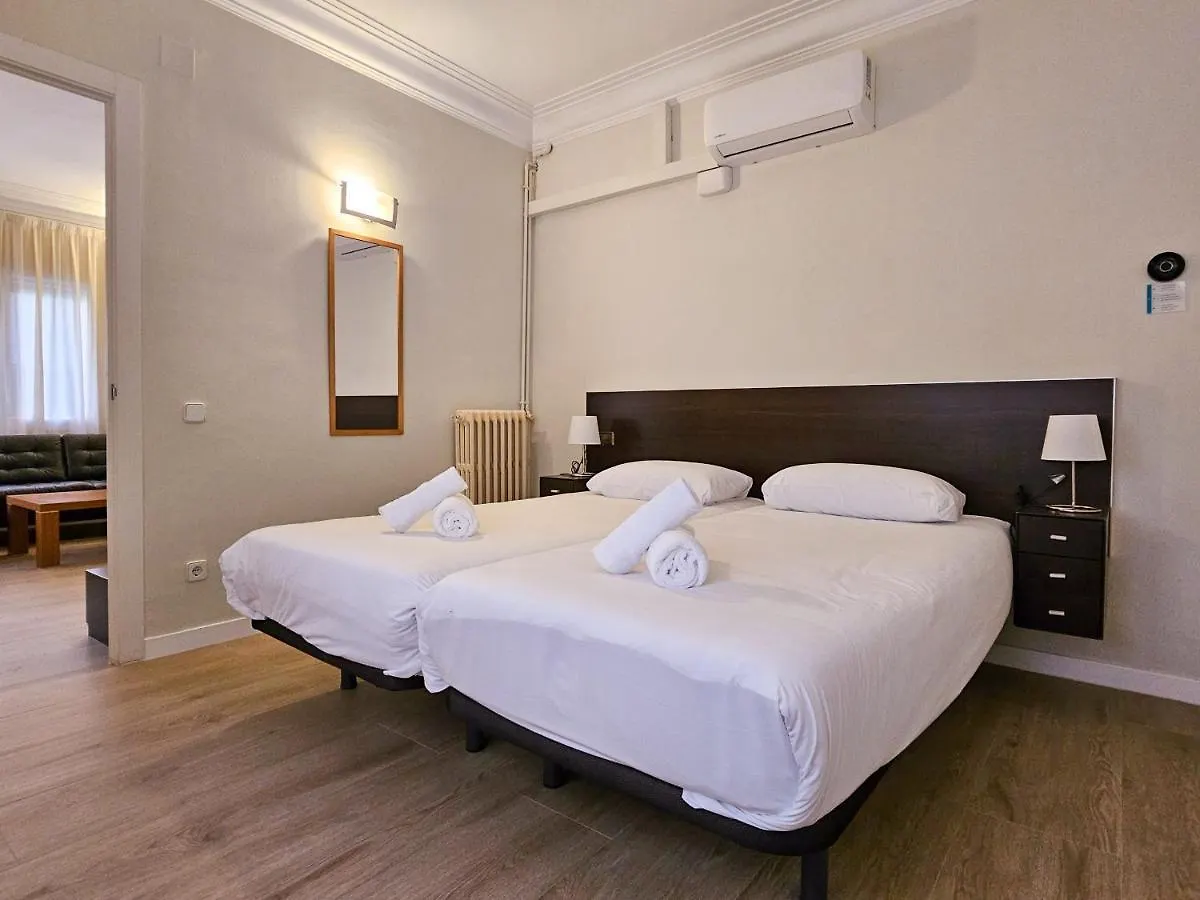 Classbedroom Park Gueell Apartment برشلونة